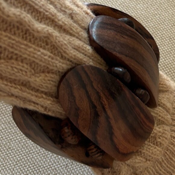 Wooden Bracelet - Picture 4 of 7